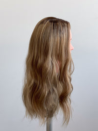 18” Warm Beige Blonde Silk Topper