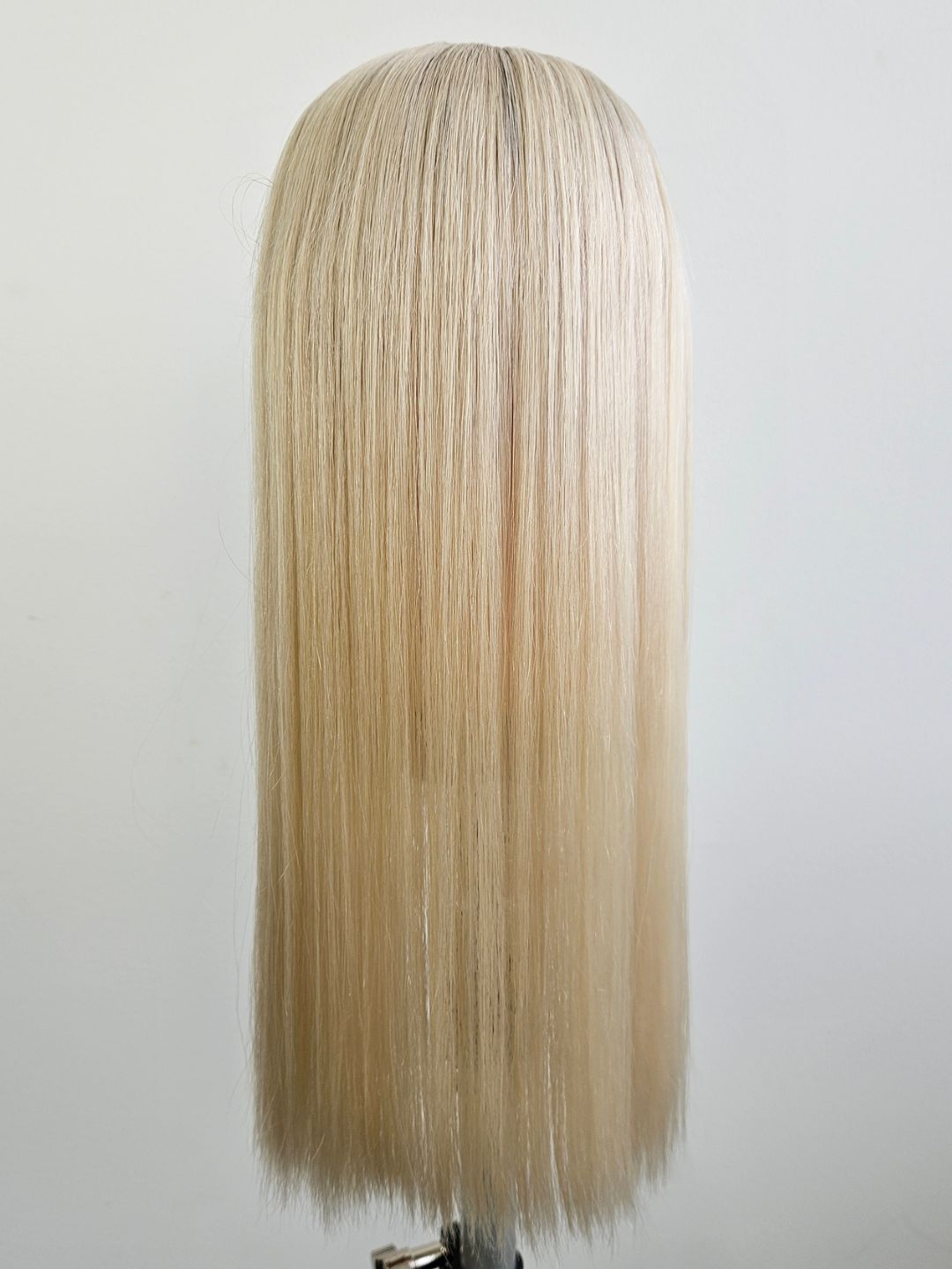 18" Plaitnum blonde Lace front topper