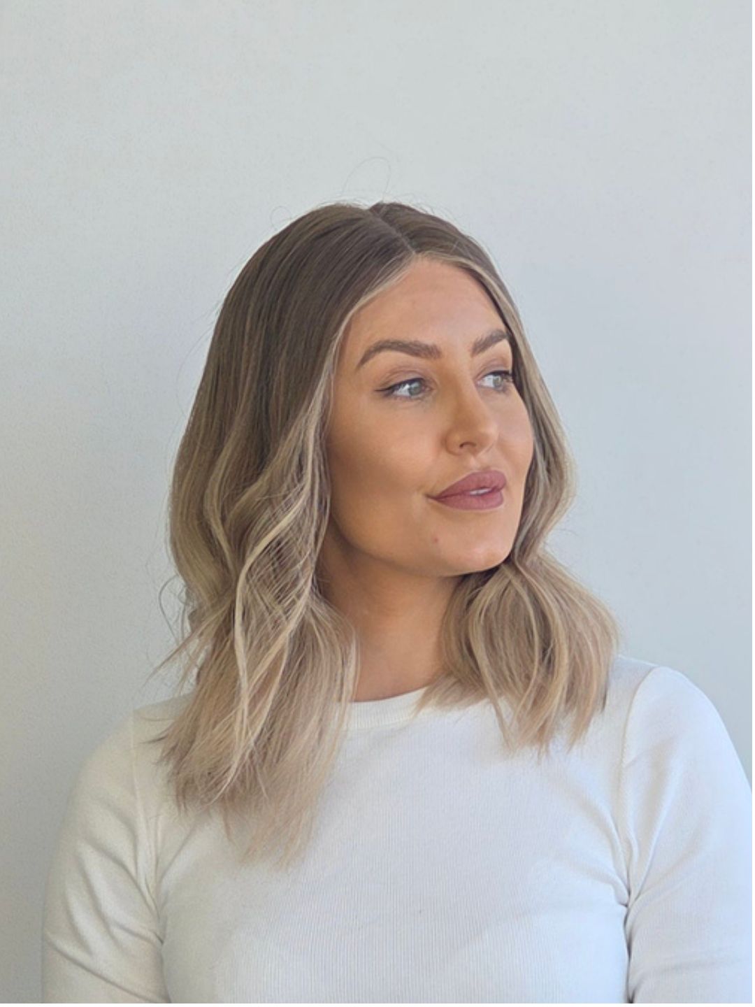 16" Cool bronde balayage Lace front wig