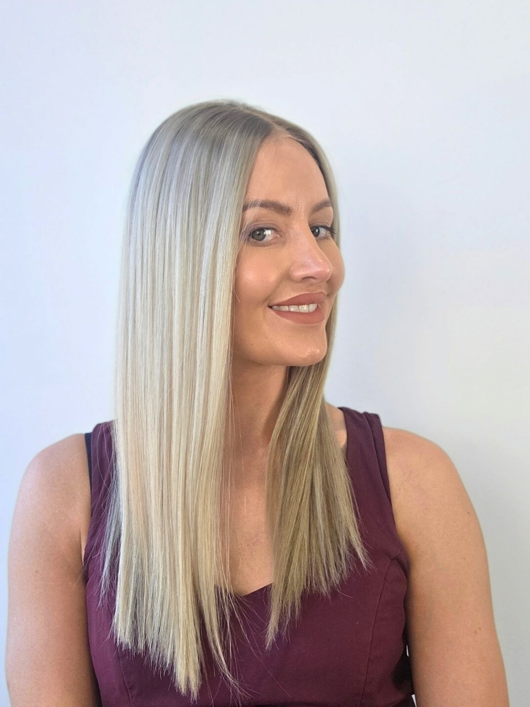 18"Ash blonde with Dimensional Lowlights Lace front Topper