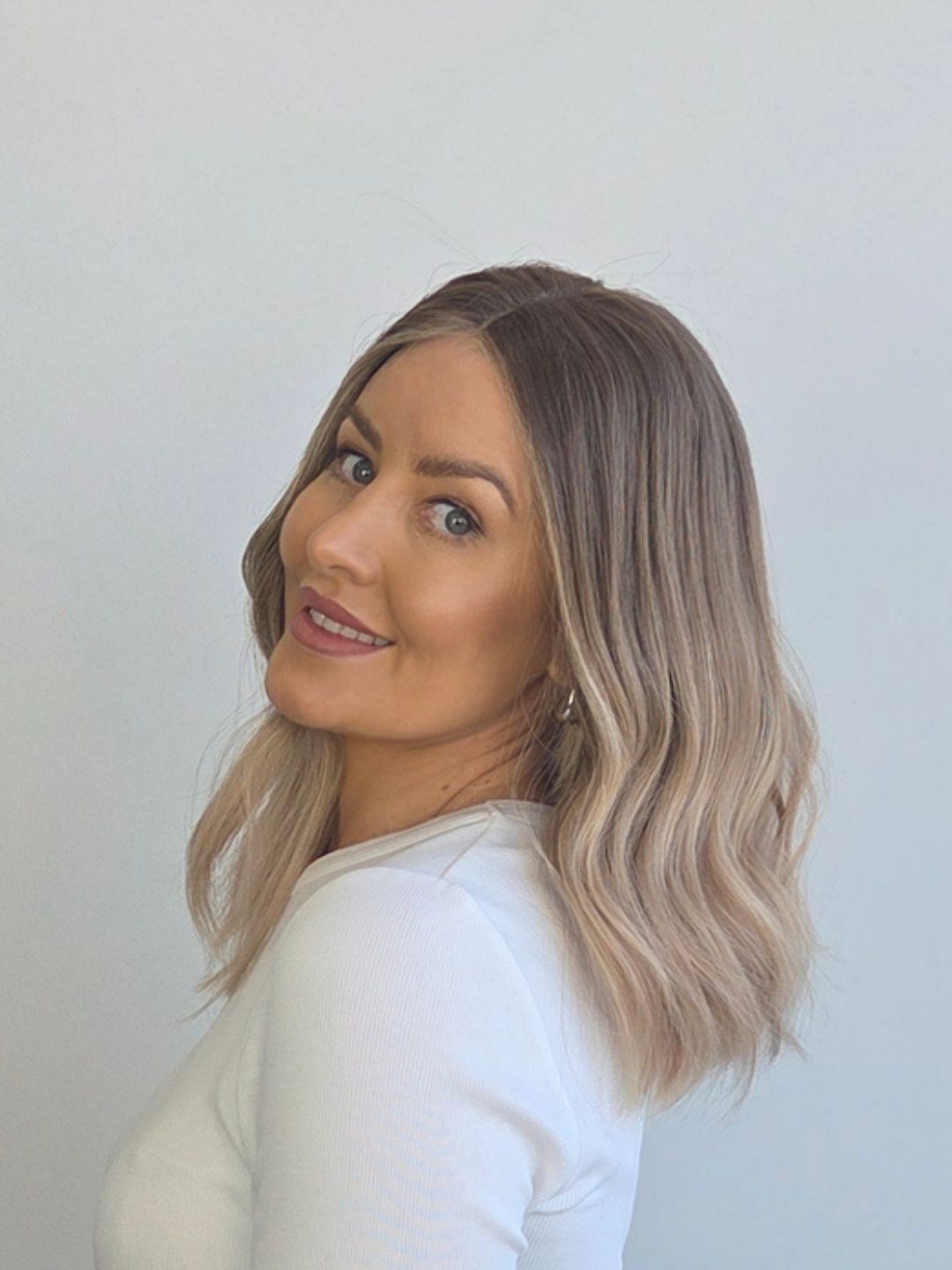 16" Cool bronde balayage Lace front wig
