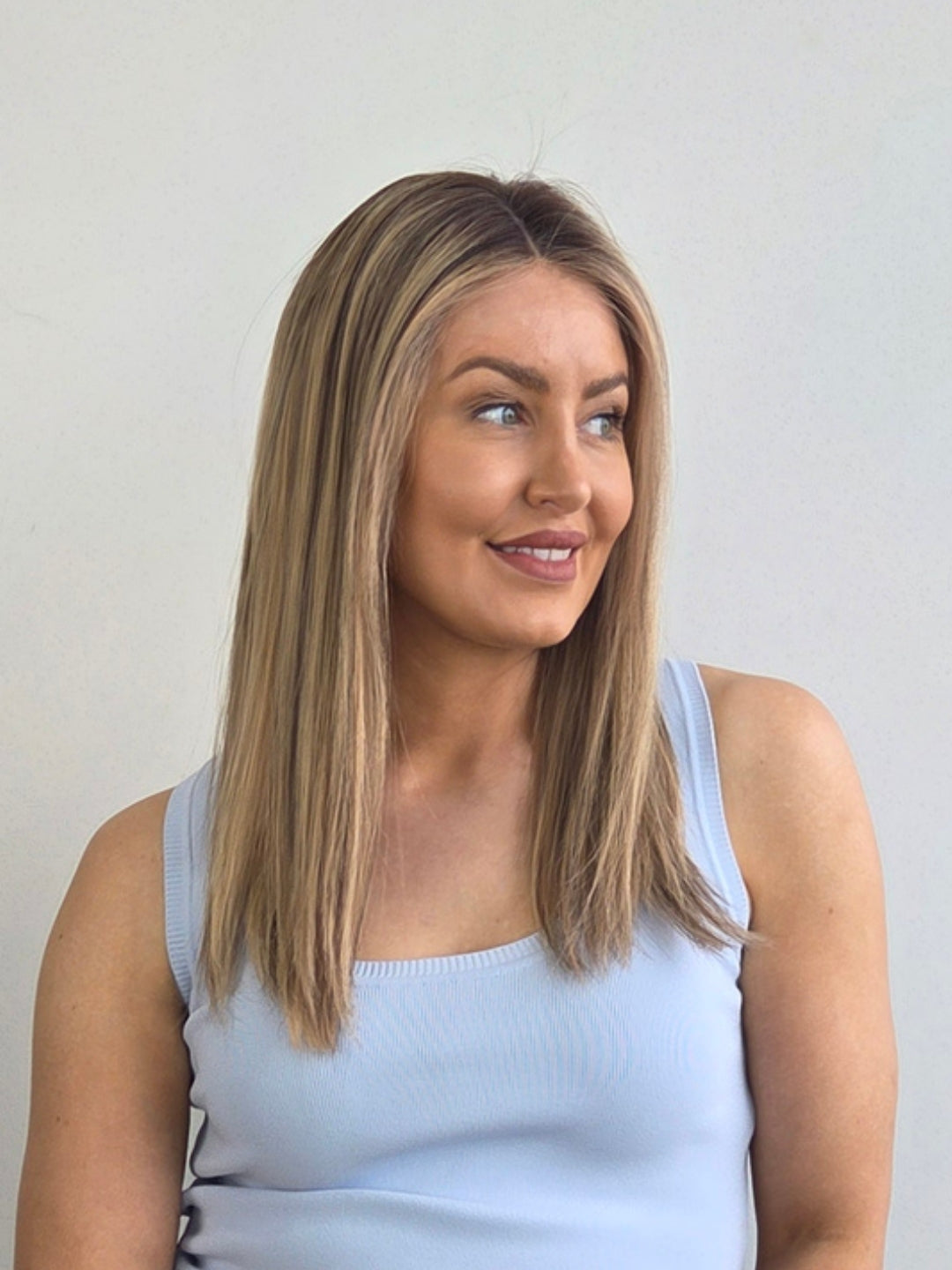 18" Honey truffle blonde Lace Front wig