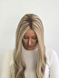 18" Vanilla almond blonde Lace front topper