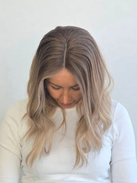 16" Cool bronde balayage Lace front wig