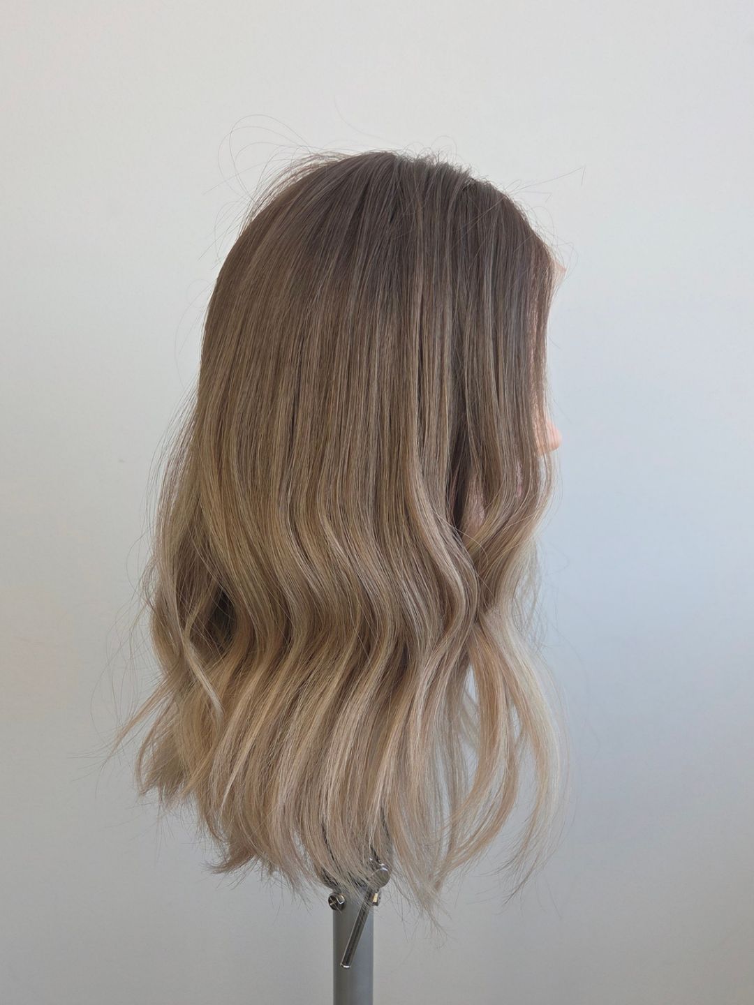 16" Cool bronde balayage Lace front wig