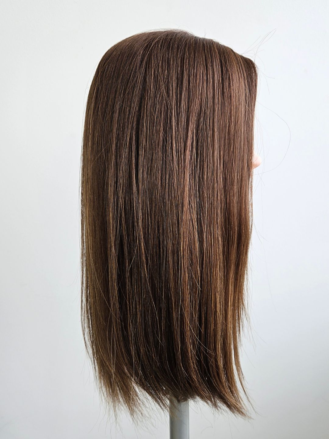 18" Cinnamon brunette Silk topper