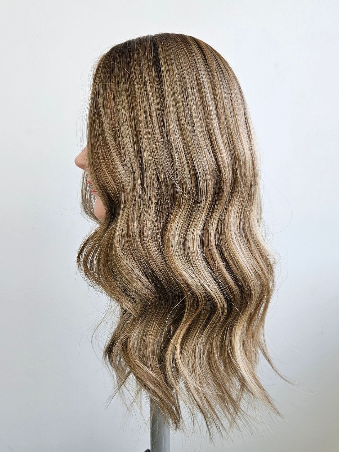 18" Buttery Blonde Layered Silk Topper