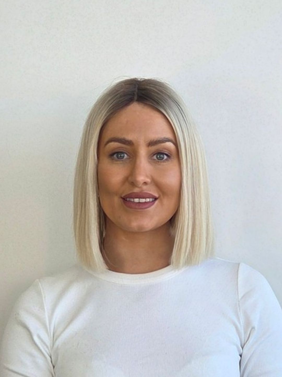 12" rooted Platinum blonde Closed lace front topper