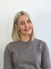 12" Platinum blonde Lace front Topper